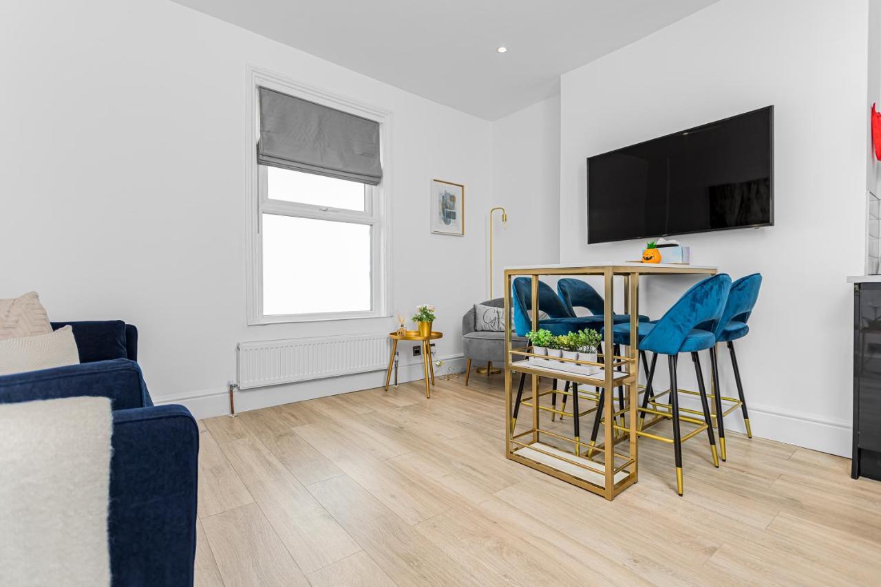 Modern 3 And 2 Bedroom Apartment In Maida Vale 伦敦 外观 照片