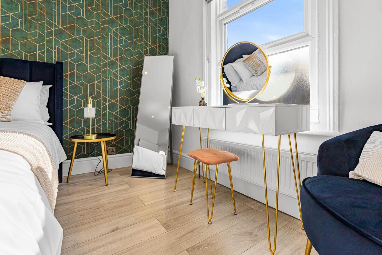 Modern 3 And 2 Bedroom Apartment In Maida Vale 伦敦 外观 照片